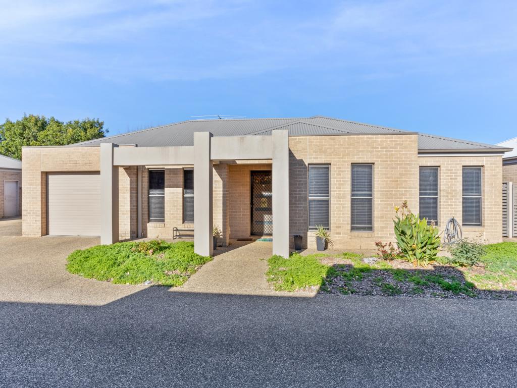 7/378 Cambourne St, Lavington, NSW 2641