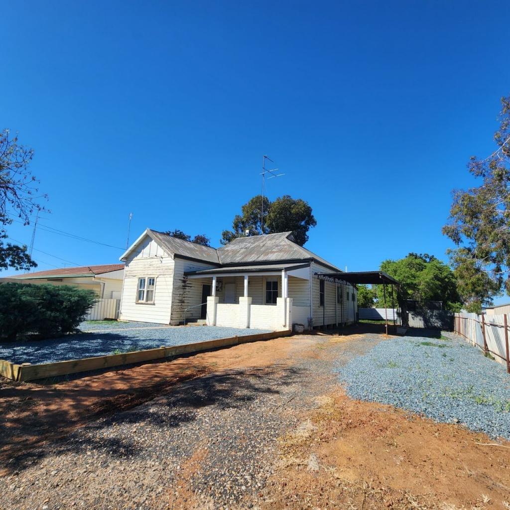 15 Wootten St, West Wyalong, NSW 2671