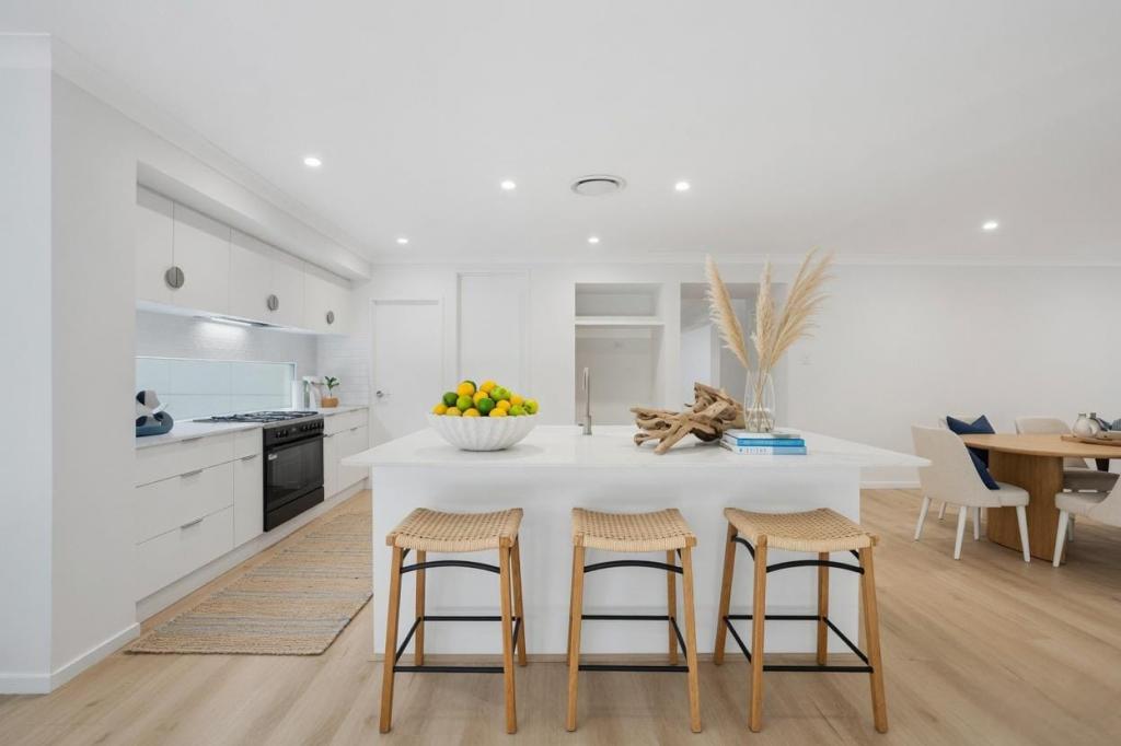 1 Augusta Cct, Peregian Springs, QLD 4573