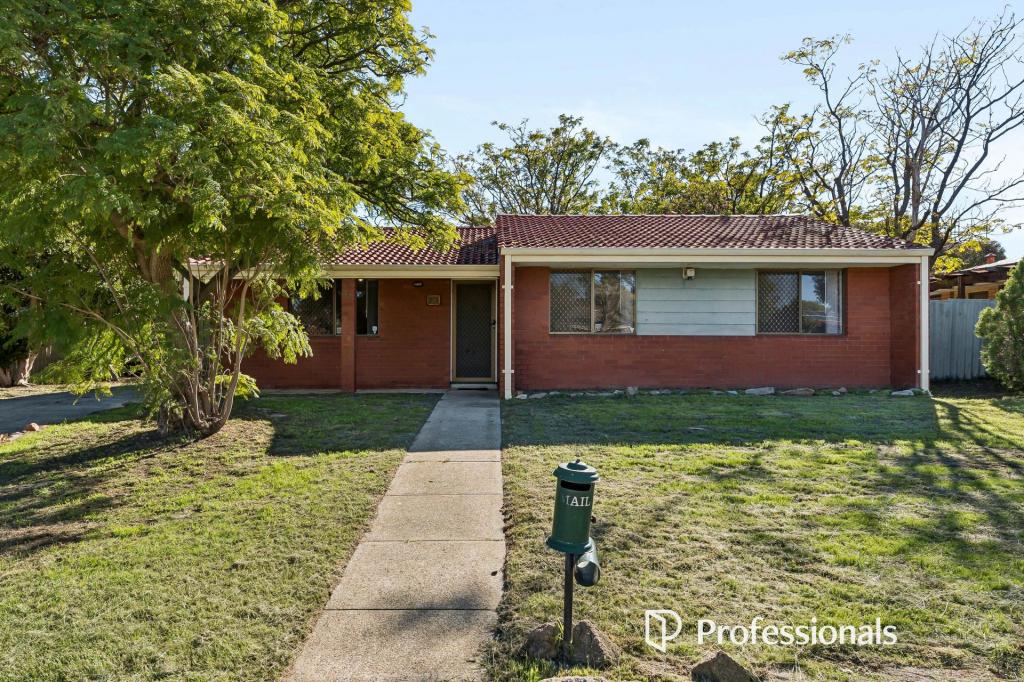 23 Mallow Way, Forrestfield, WA 6058