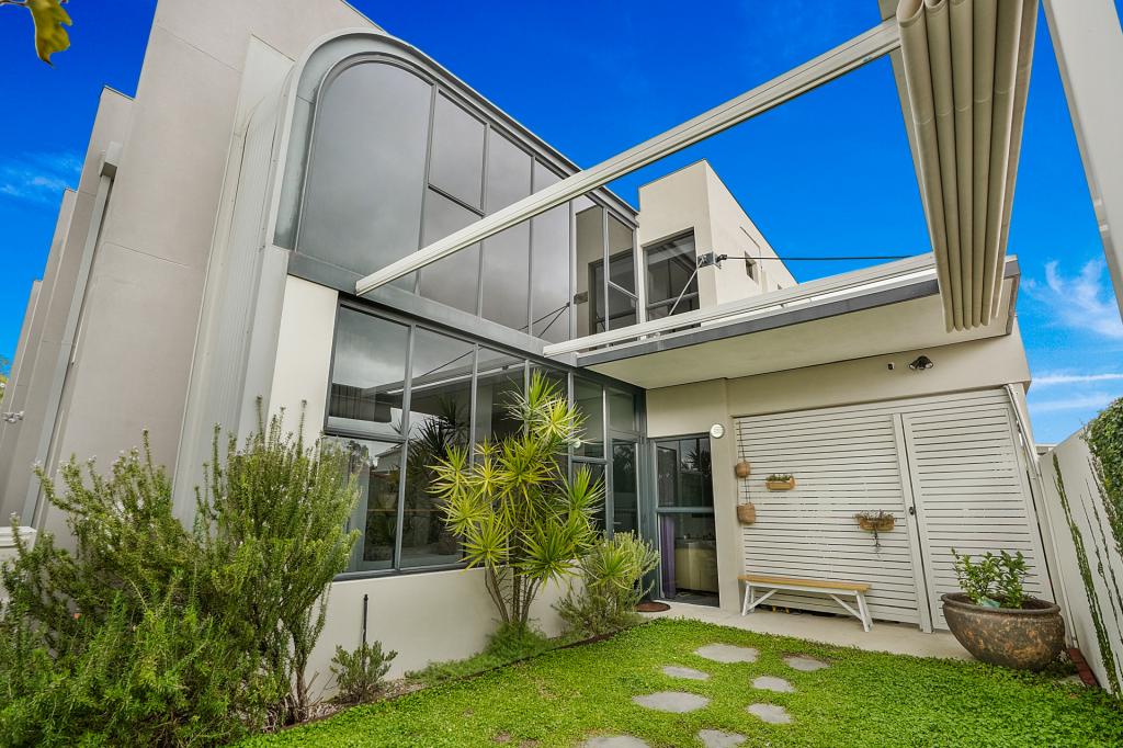 64a The Strand, Bayswater, WA 6053