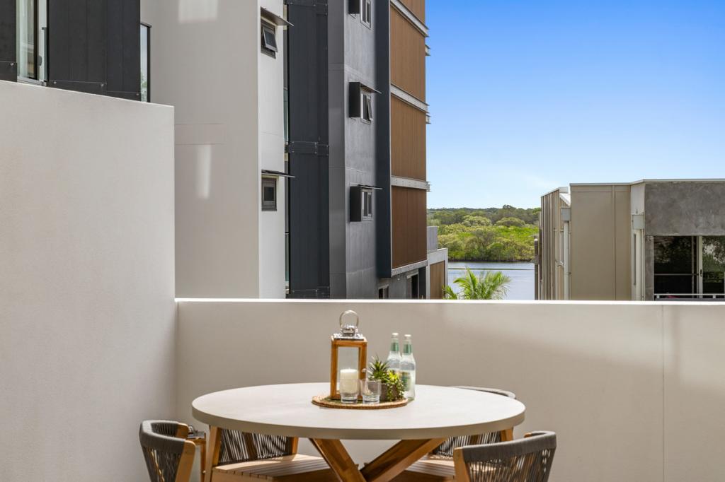 2213/100 Duporth Ave, Maroochydore, QLD 4558