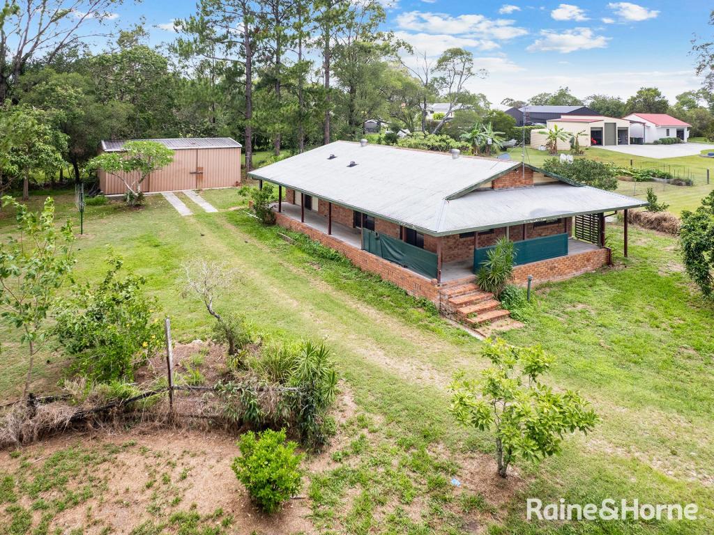 6 ISLAND VIEW RD, WOOMBAH, NSW 2469