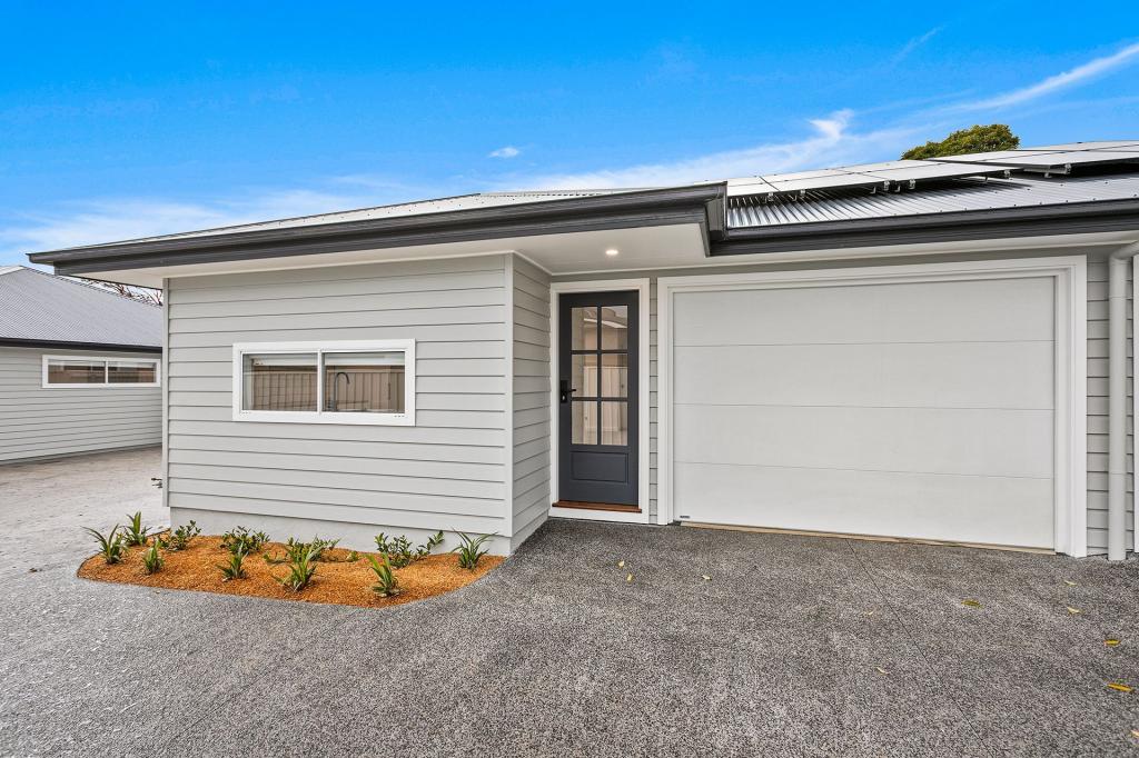 2/4 Calderwood Rd, Albion Park, NSW 2527