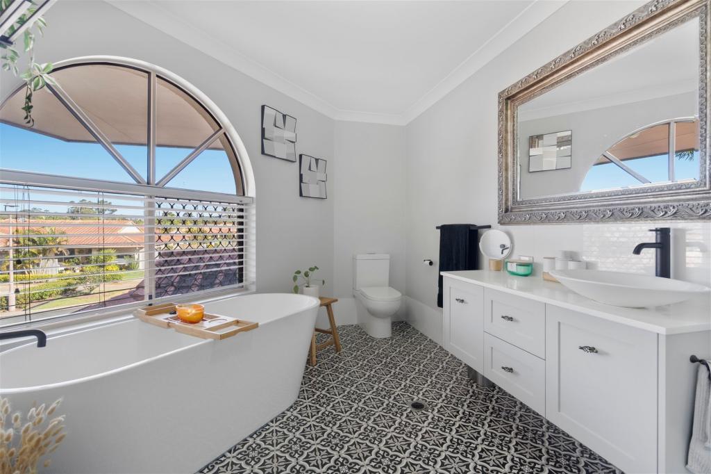 35/88 Cotlew St, Southport, QLD 4215