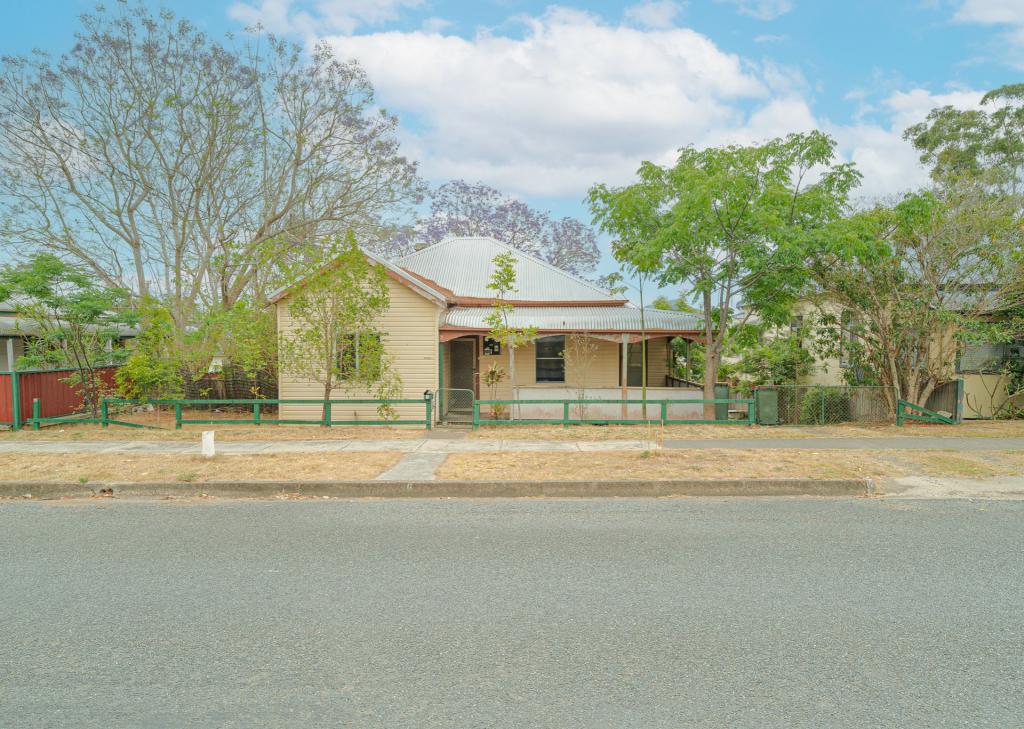 6 Bent St, Wingham, NSW 2429