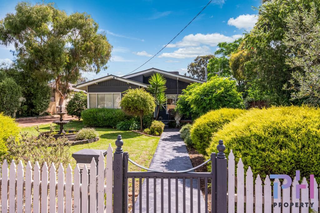 393 Eaglehawk Rd, Eaglehawk, VIC 3556