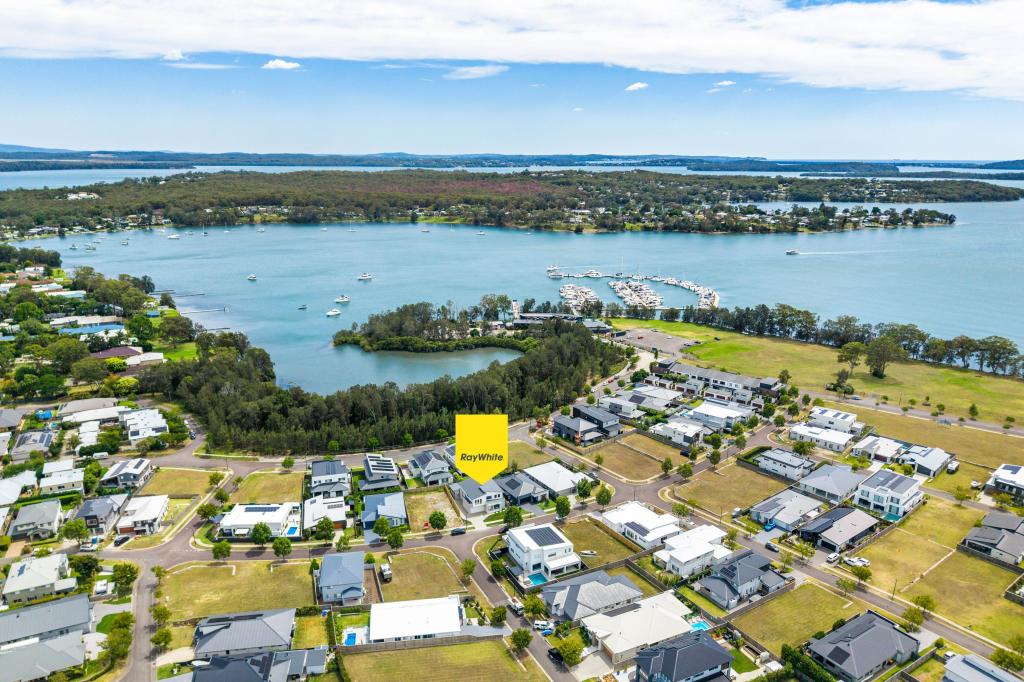 41 CELESTIAL DR, MORISSET PARK, NSW 2264