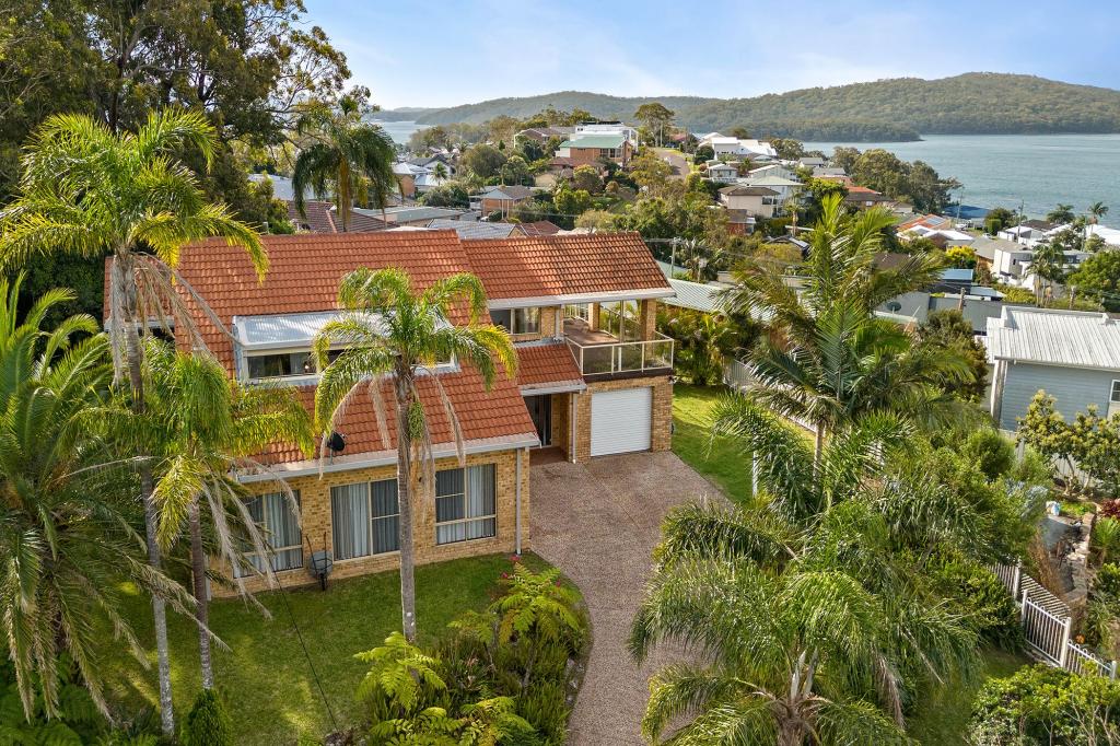 33 Irene Cres, Soldiers Point, NSW 2317