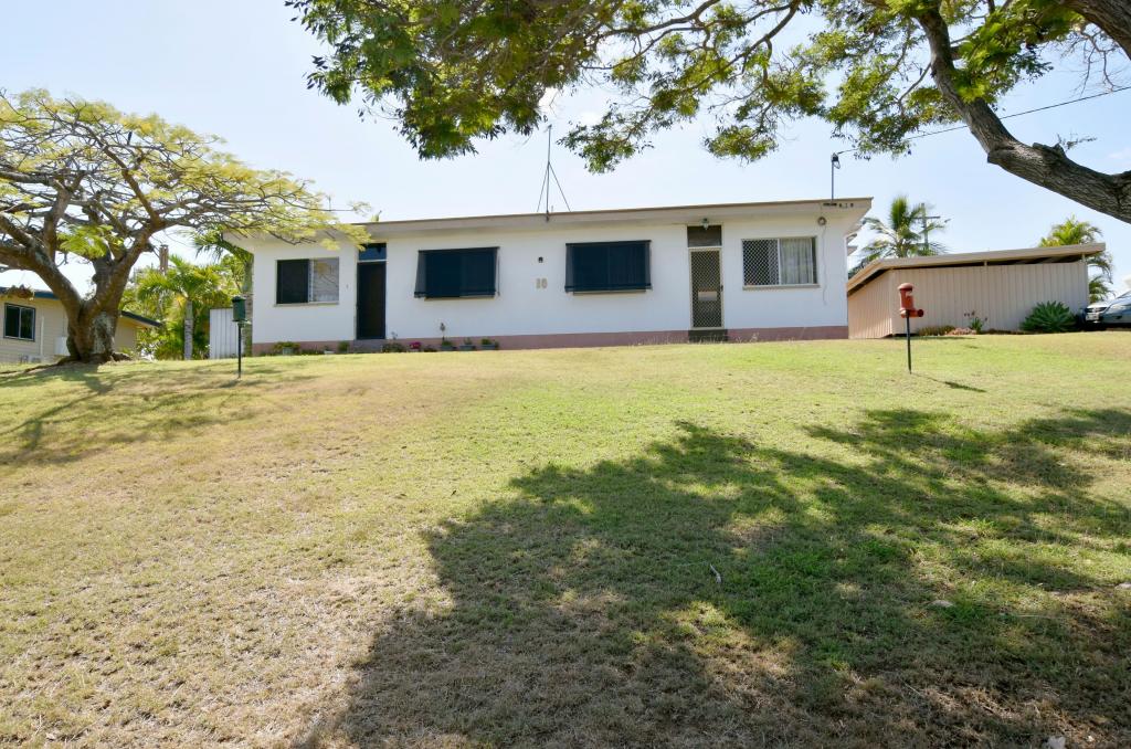 2/10 Butler St, New Auckland, QLD 4680