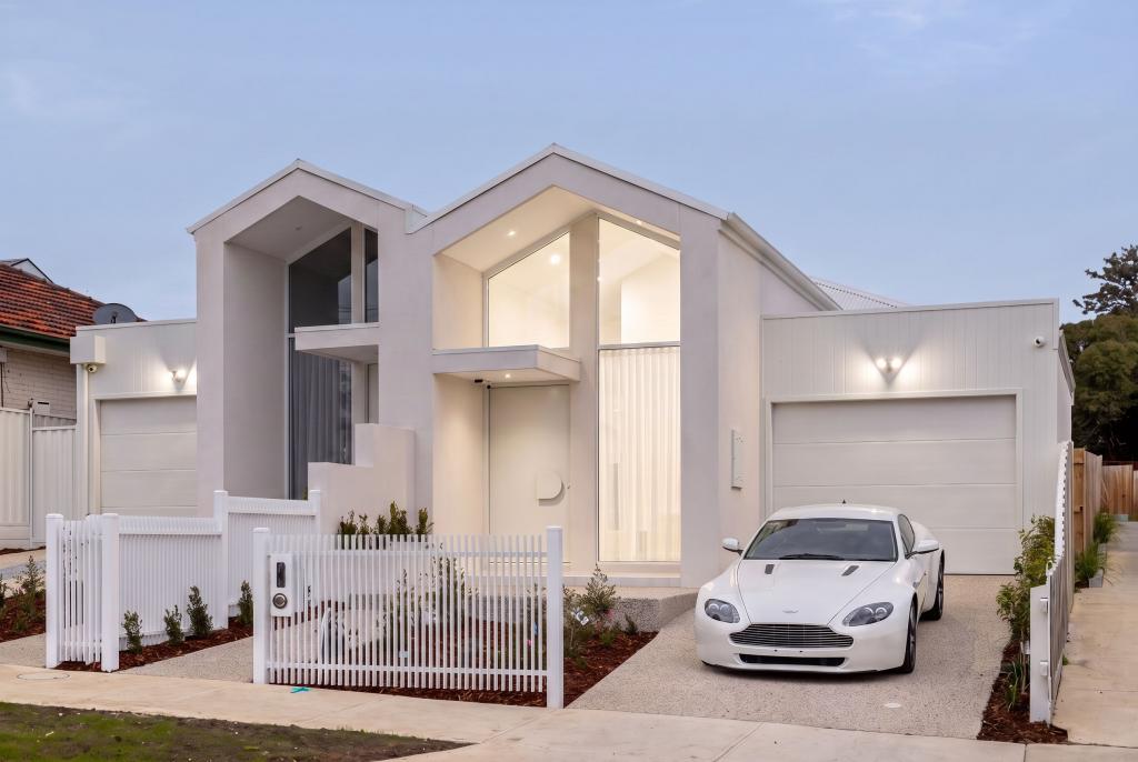 7 Nicholson Ave, Reservoir, VIC 3073