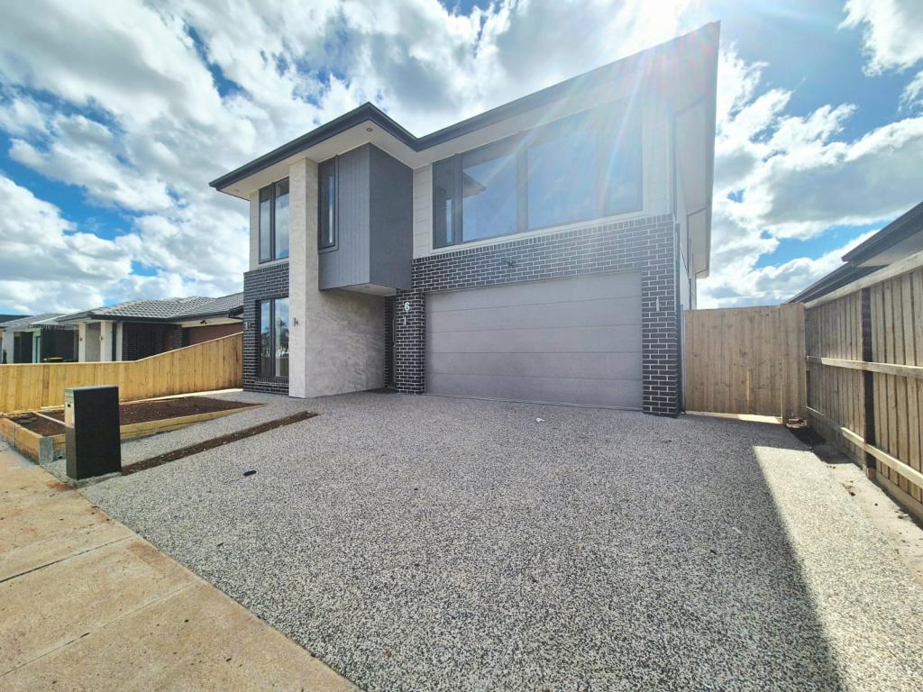 6 Adenmore Cct, Deanside, VIC 3336