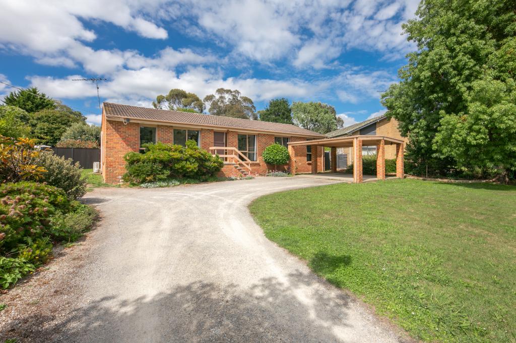 71 Howey St, Gisborne, VIC 3437