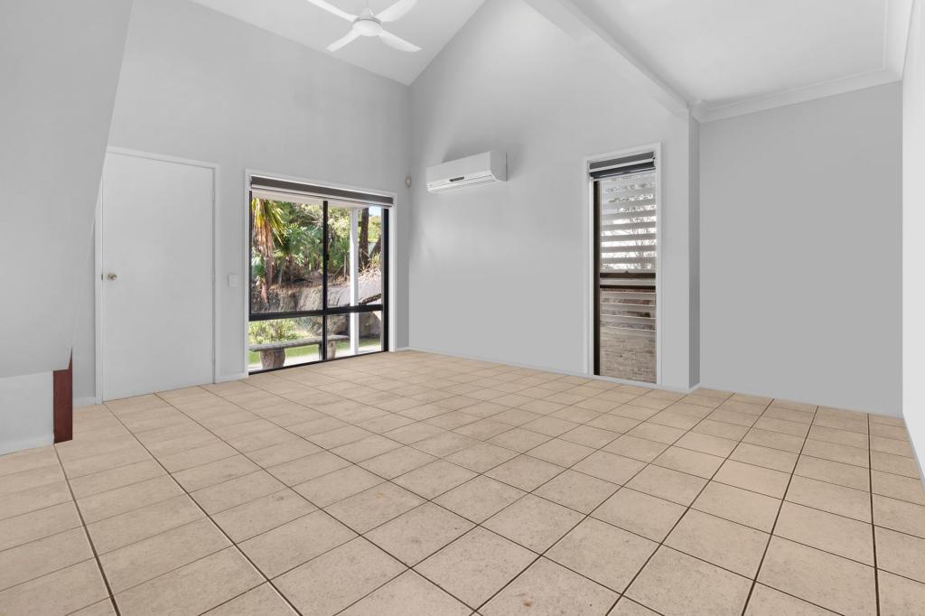 101/2 Gentian Dr, Arundel, QLD 4214