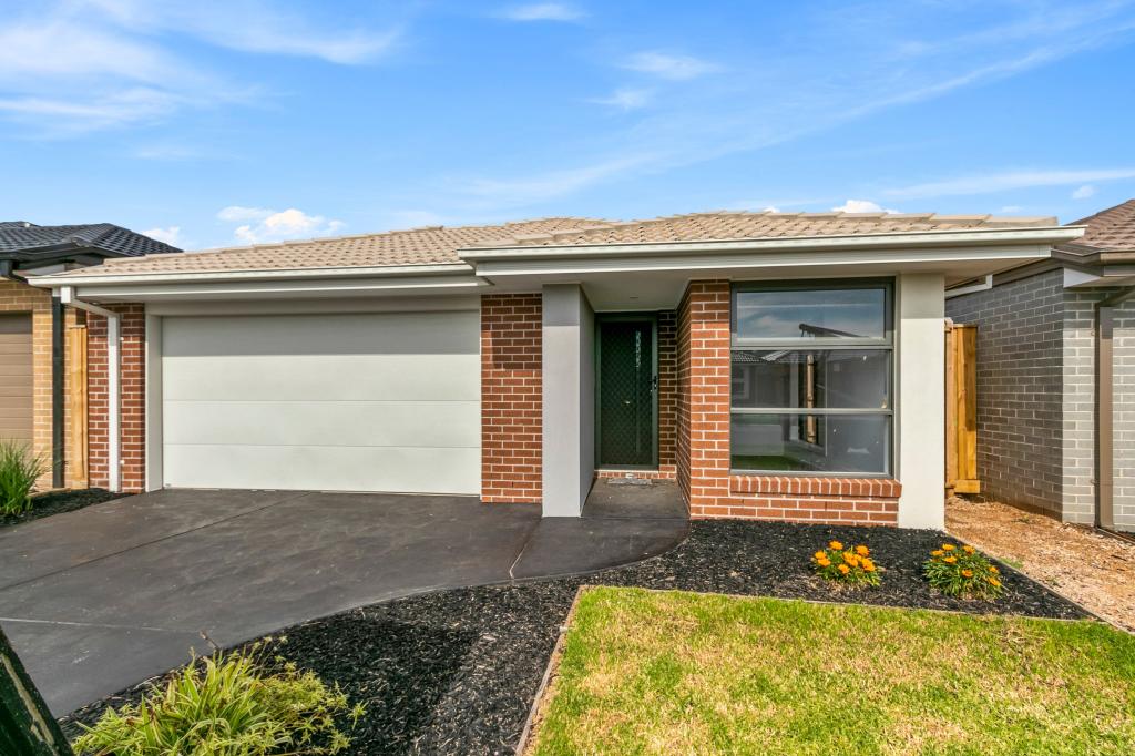 25 Isabel St, Pakenham, VIC 3810