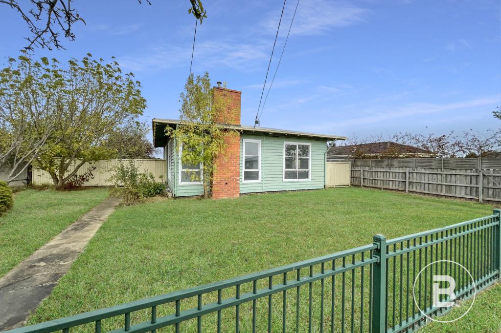 57 Wattle Ave, Wendouree, VIC 3355
