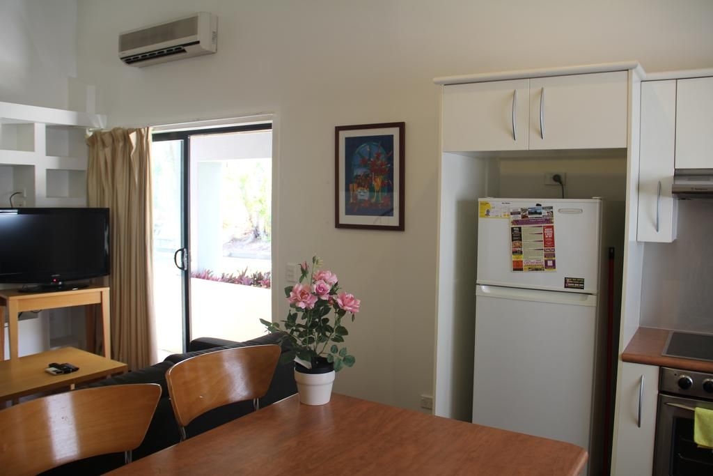 4/80 Racecourse Rd, Hamilton, QLD 4007