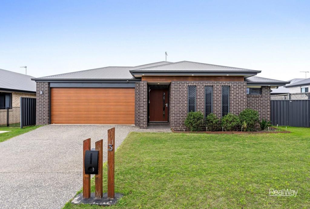 3 Basset Cres, Torrington, QLD 4350