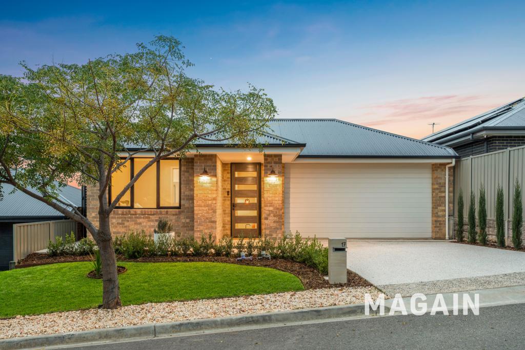 17 Kintore Rd, Seaford Heights, SA 5169