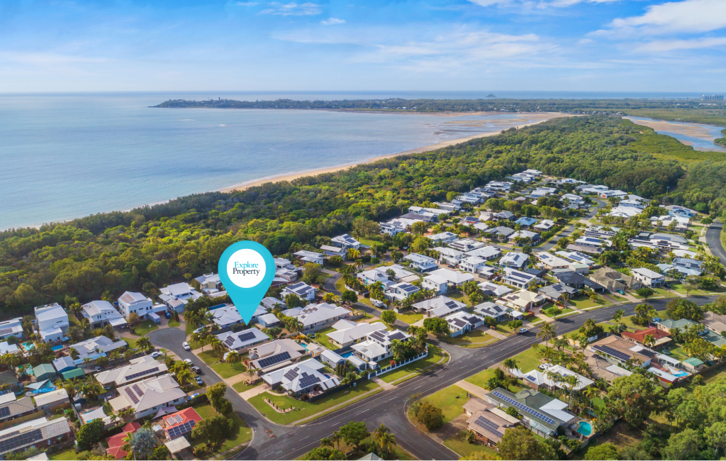 6 Seaside Pl, Blacks Beach, QLD 4740