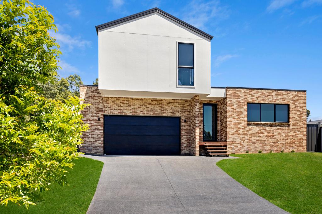 11 Wirraway Bvd, Badagarang, NSW 2540