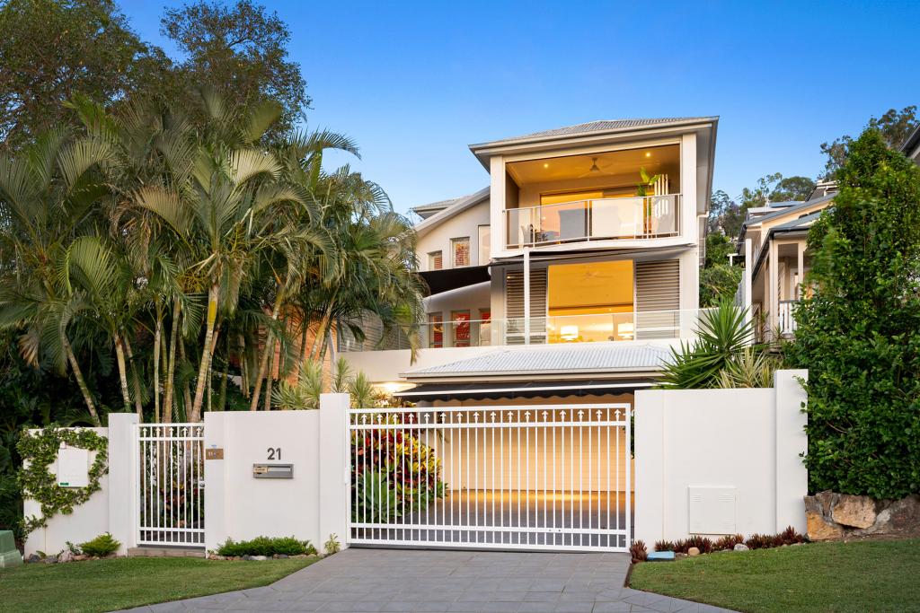 21 Lynell St, Hamilton, QLD 4007