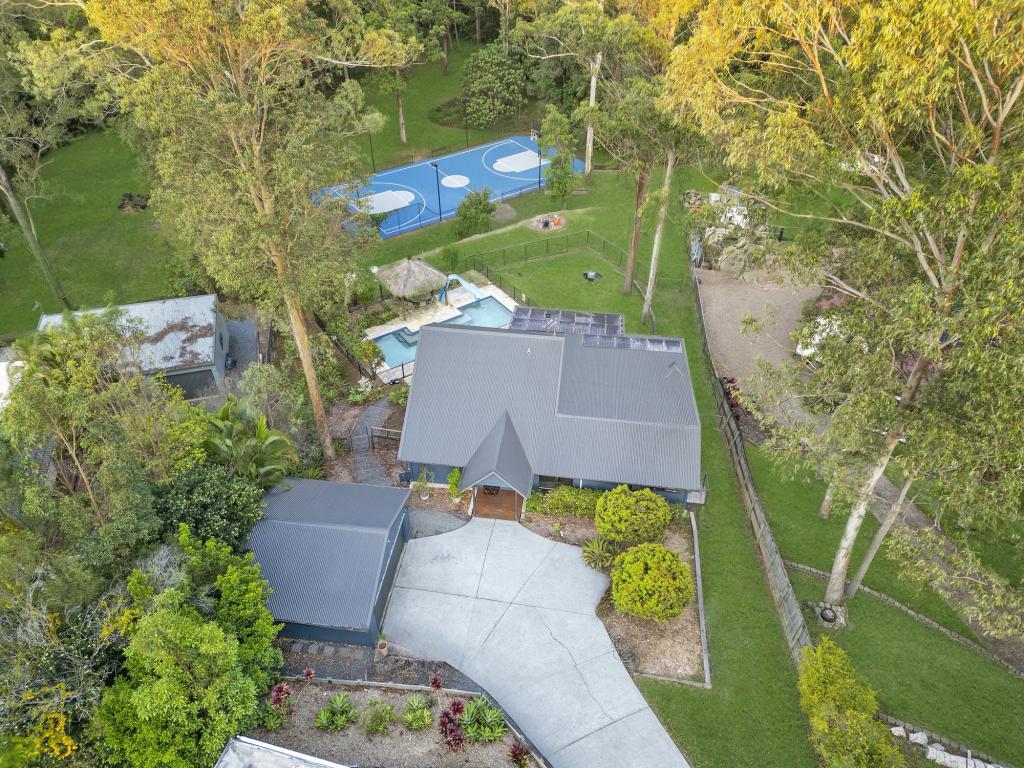 17 The Oval Dr, Mount Nathan, QLD 4211