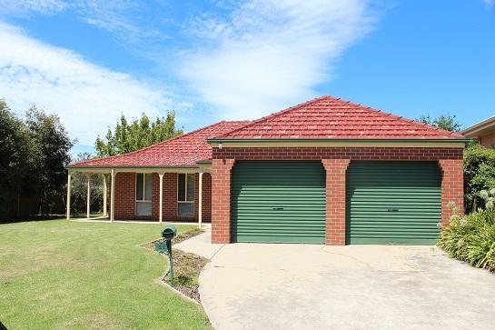 21 Palm Dr, East Albury, NSW 2640