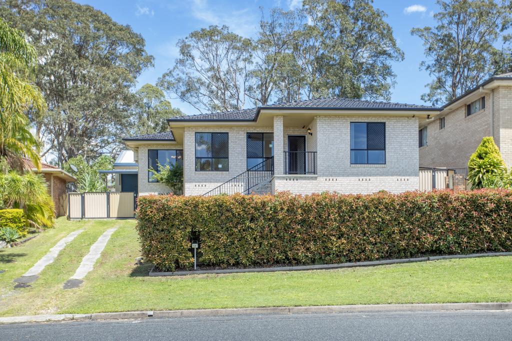 17 Talawong Dr, Taree, NSW 2430