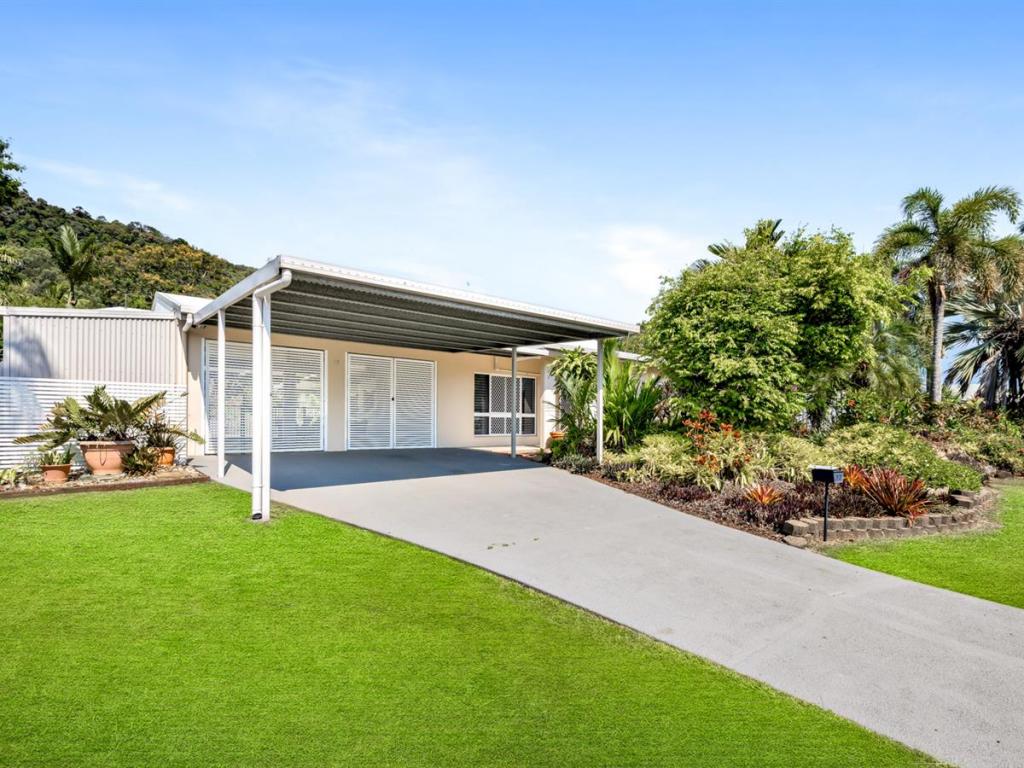 12 KITAVA ST, TRINITY BEACH, QLD 4879