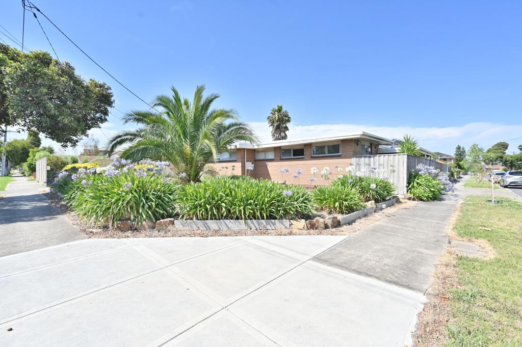 30 Military Rd, Avondale Heights, VIC 3034