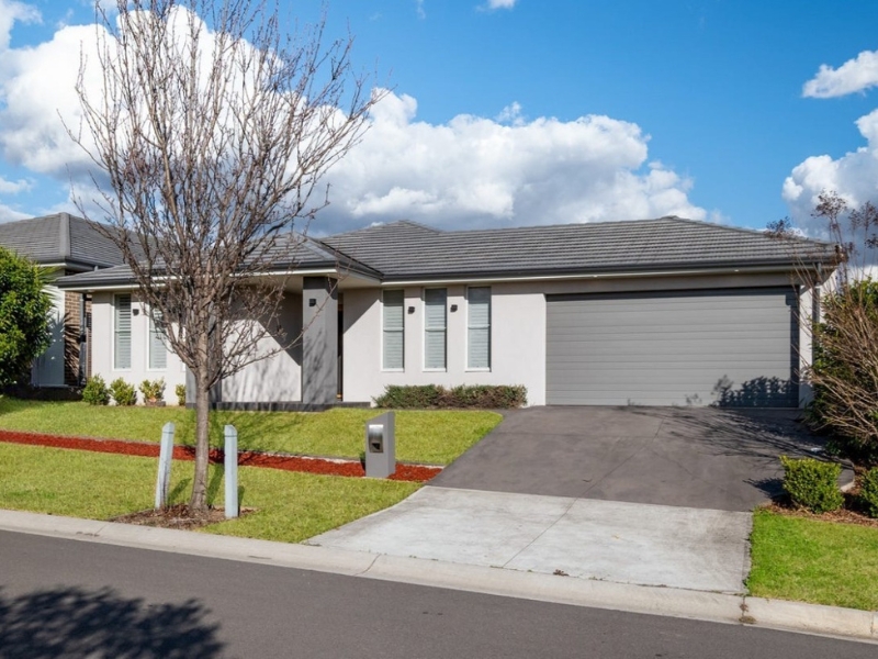 43 Richards Loop, Oran Park, NSW 2570