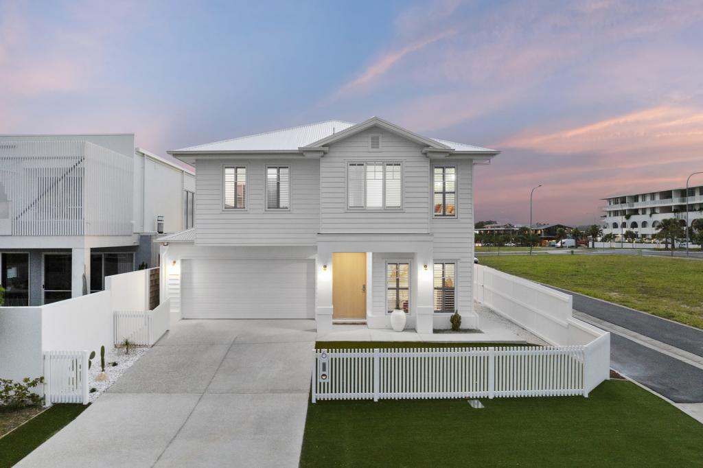 6 Candlenut St, Casuarina, NSW 2487