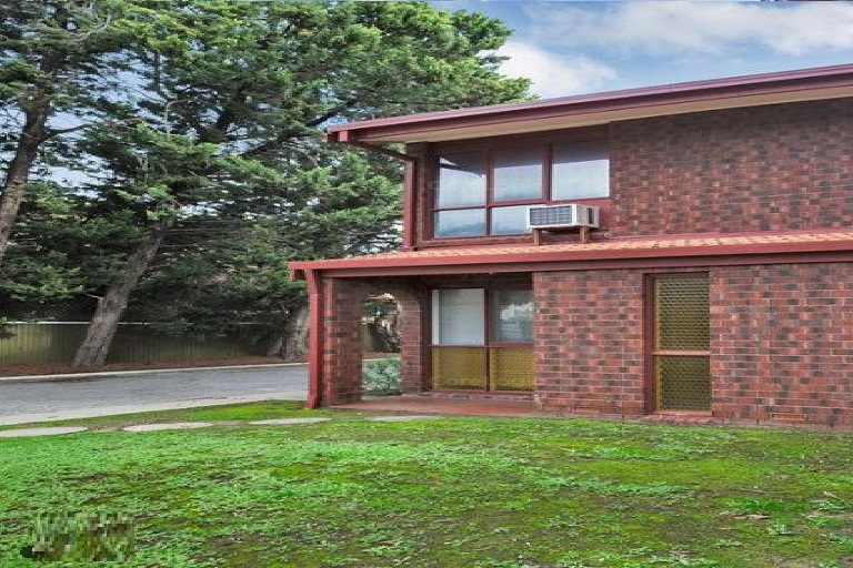 1/8 West St, Hectorville, SA 5073