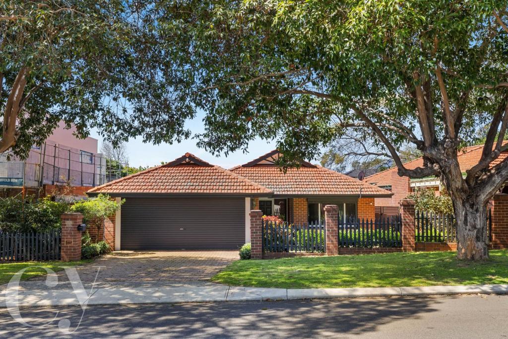 7 Redcourt Rd, Attadale, WA 6156