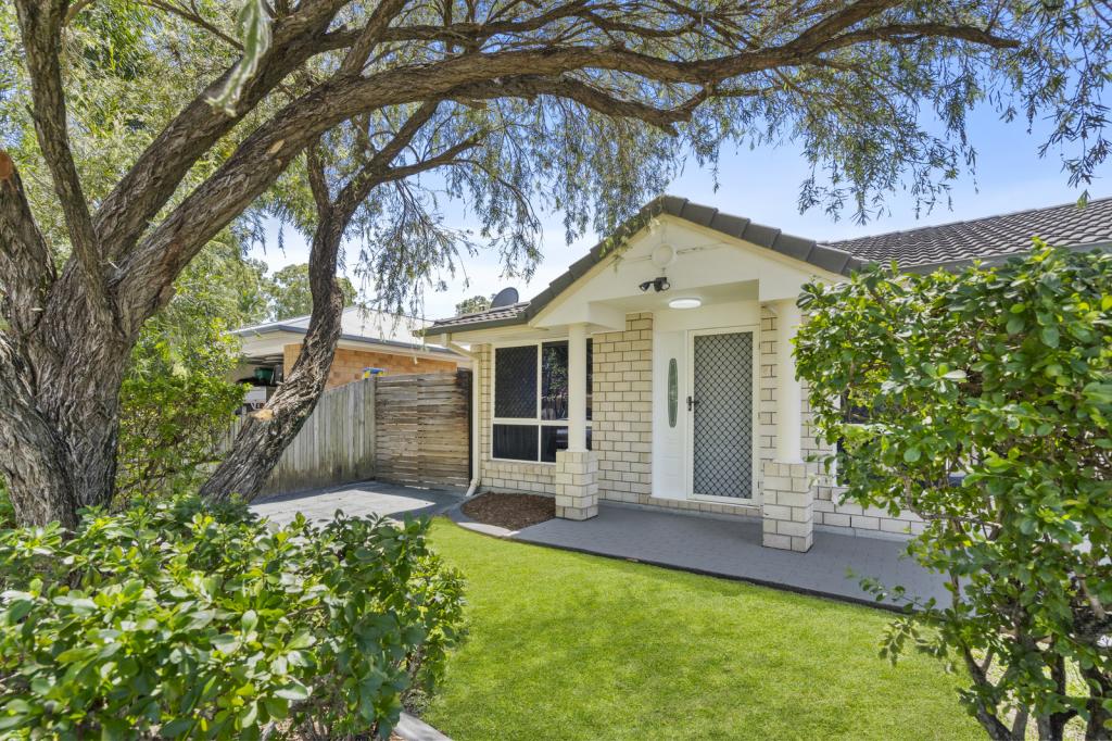 35 Macadamia St, Wynnum West, QLD 4178