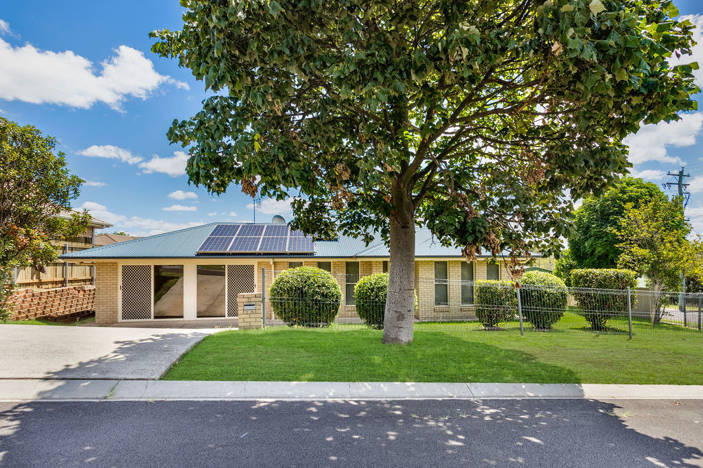 20 HARRISON CT, DARLING HEIGHTS, QLD 4350
