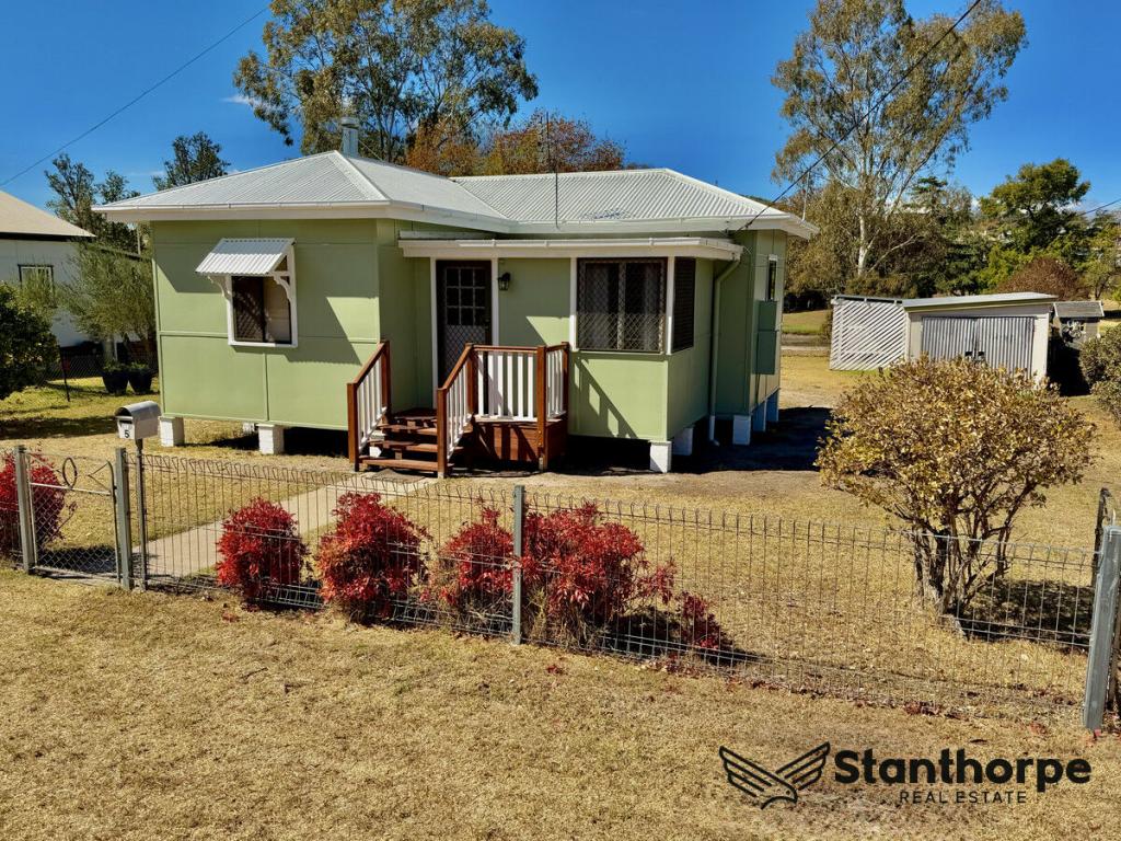 5 Denham St, Stanthorpe, QLD 4380