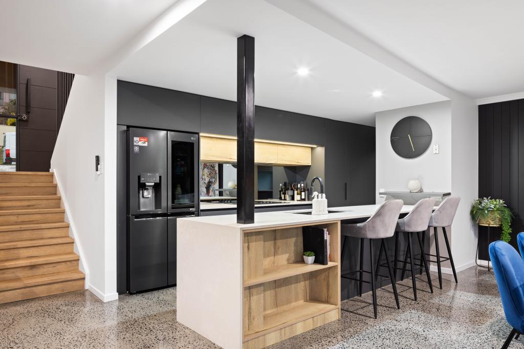 13 Tiger Dr, Arundel, QLD 4214