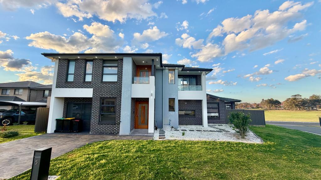 5 Angelina Ct, Green Valley, NSW 2168