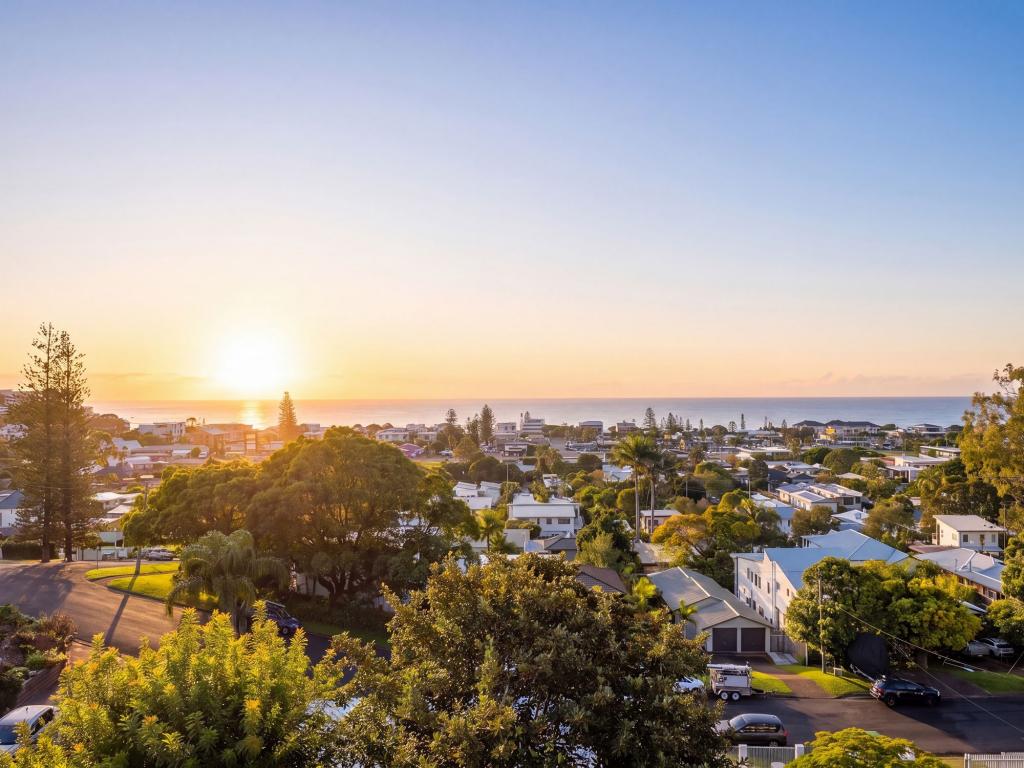 19 Alkira St, Tugun, QLD 4224