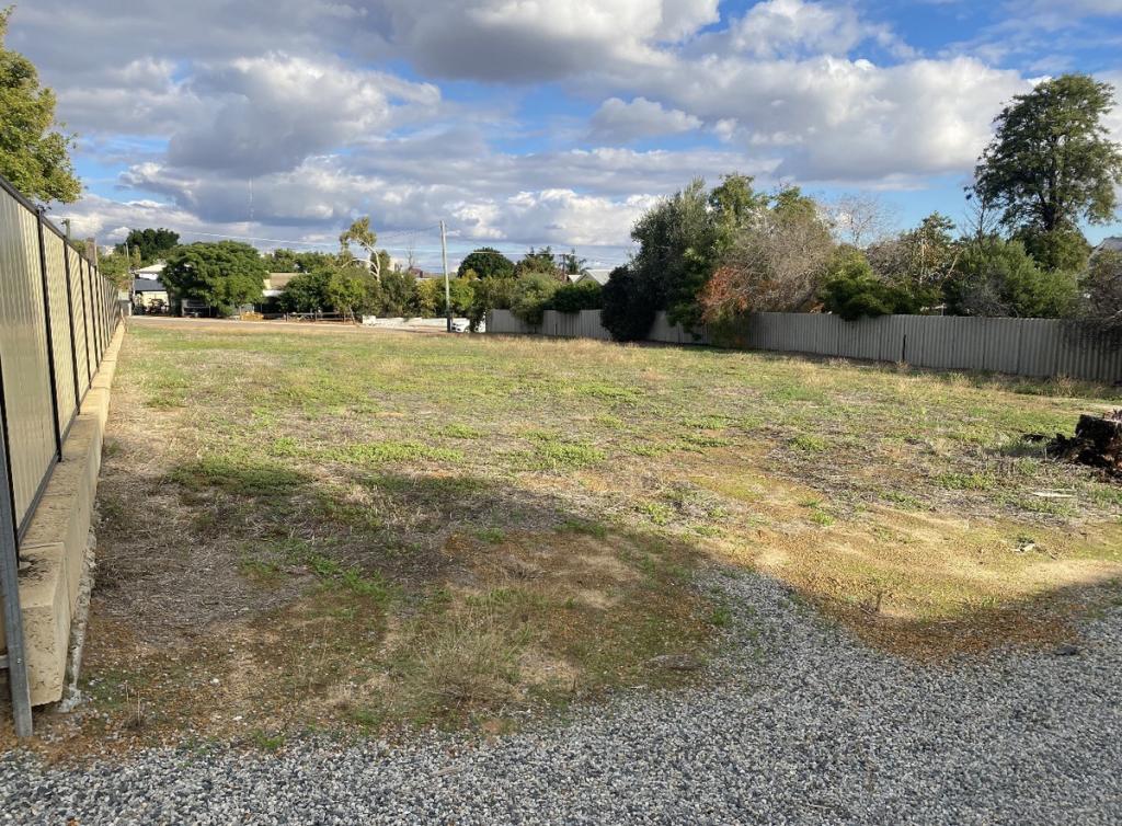 30 WILSON ST, WONGAN HILLS, WA 6603