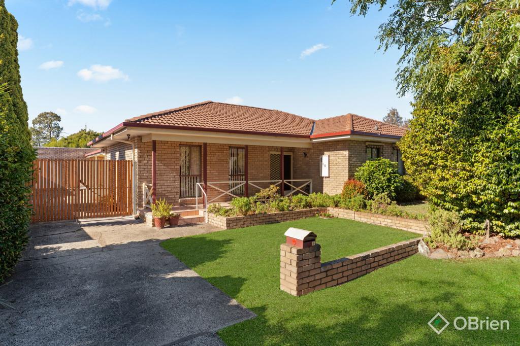 10 Frances Ct, Cranbourne, VIC 3977