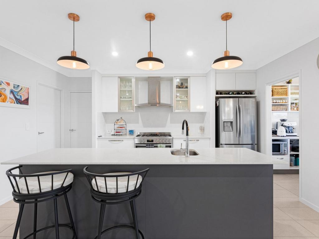 138-140 Cove Bvd, River Heads, QLD 4655