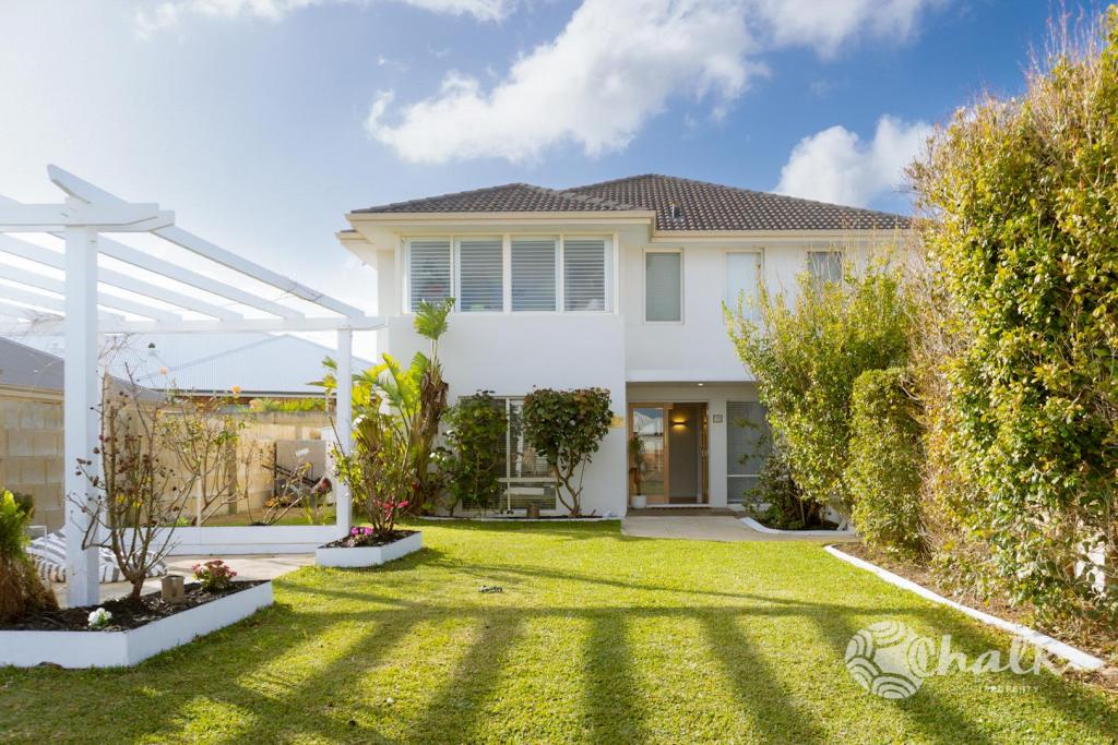 29 Barrenjoey Pkwy, Secret Harbour, WA 6173