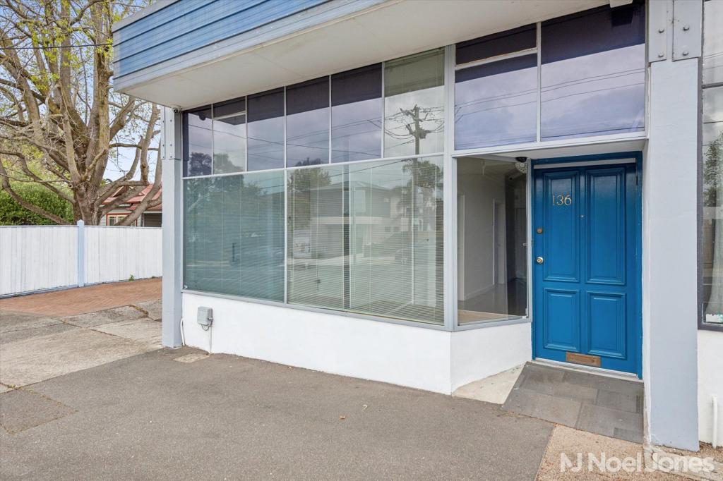 136 SURREY RD, BLACKBURN, VIC 3130