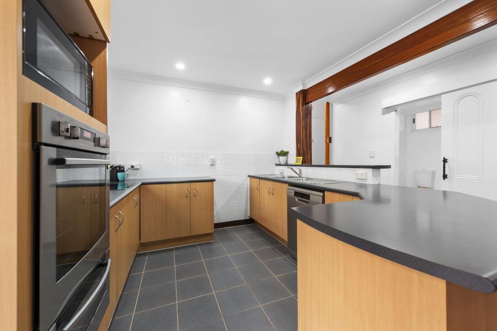20 Butt St, Harristown, QLD 4350
