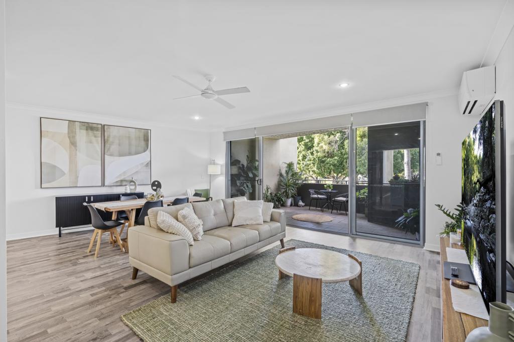 10/10 VALBONNE AVE, VARSITY LAKES, QLD 4227