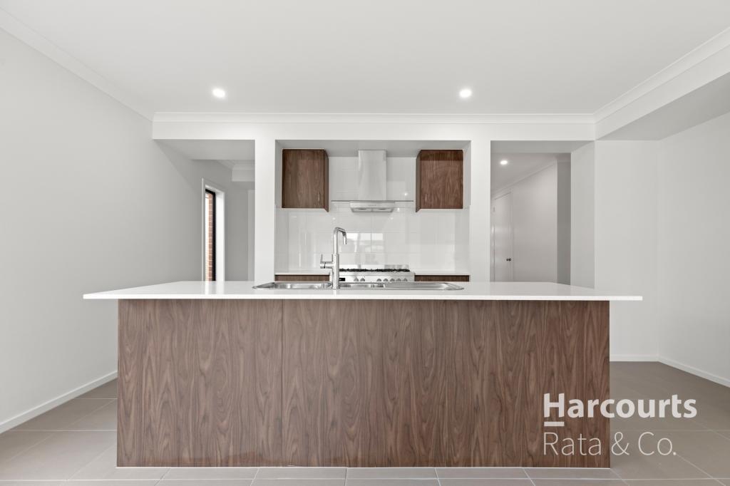 9 Borage St, Mickleham, VIC 3064