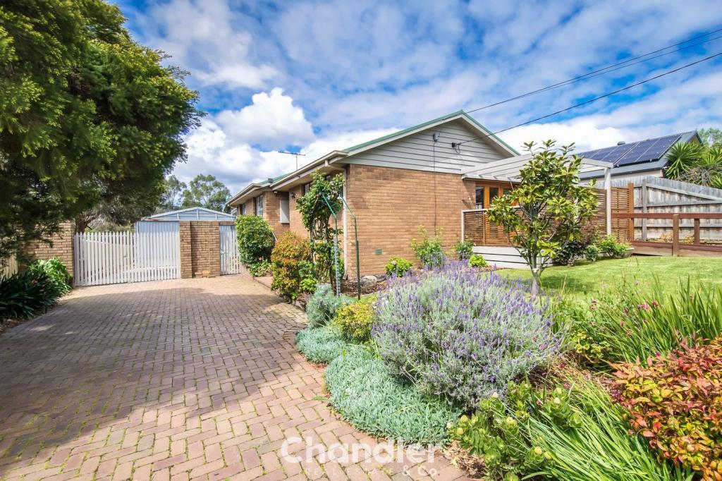 37 Mountain Gate Dr, Ferntree Gully, VIC 3156